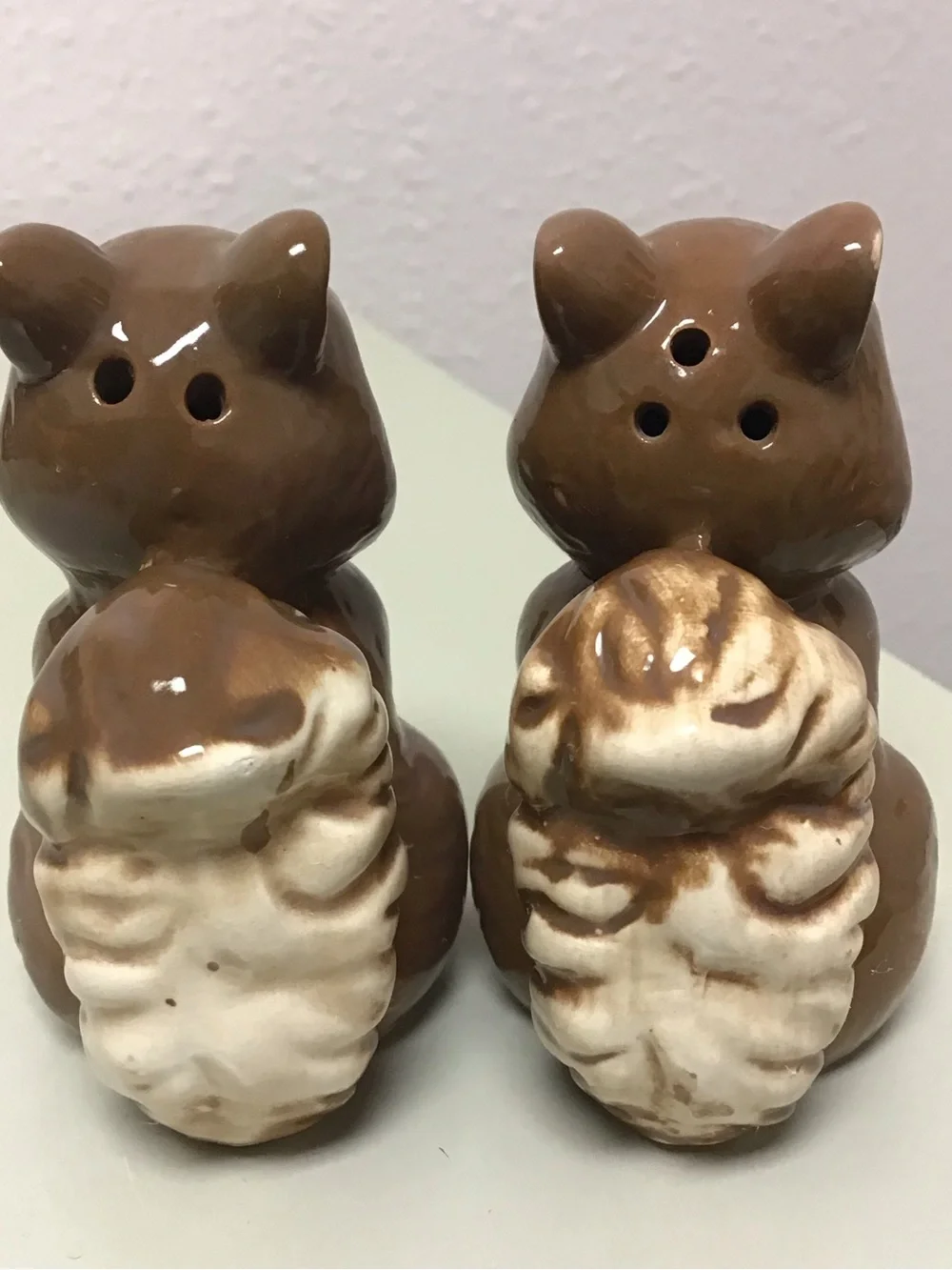 Vintage Whimsical Cottagecore Ceramic Handpainted Squirrel Salt Pepper Shakers